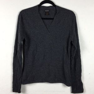 Cashmere sweater